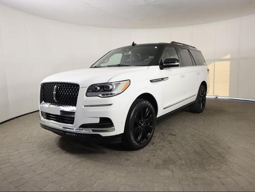 2024 Lincoln Navigator Black Label