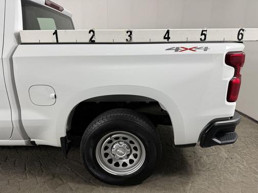 Summit White 2024 Chevrolet Silverado 1500 WT