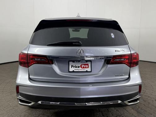 2017 Acura MDX 3.5L w/Technology Package