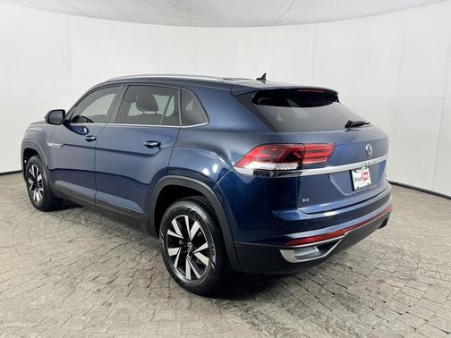 2021 Volkswagen Atlas Cross Sport 2.0T SE