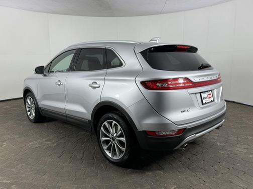 Ingot Silver Metallic 2018 Lincoln MKC Select