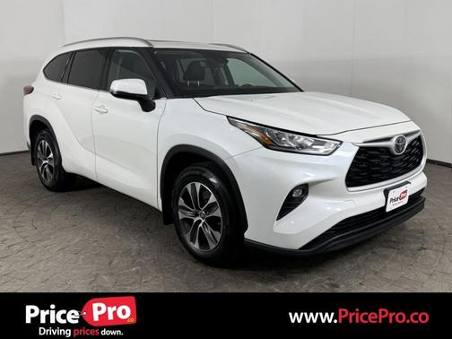 Blizzard Pearl 2021 Toyota Highlander XLE
