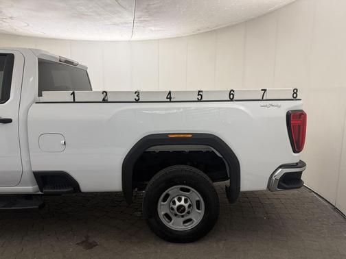 2024 GMC Sierra 2500 Base