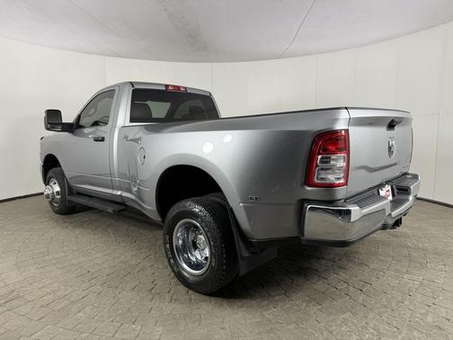 Billet Silver Metallic Clearcoat 2023 RAM 3500 Tradesman 4x4 Reg Cab 8' Box