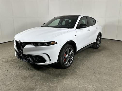 2024 Alfa Romeo Tonale Veloce EAWD