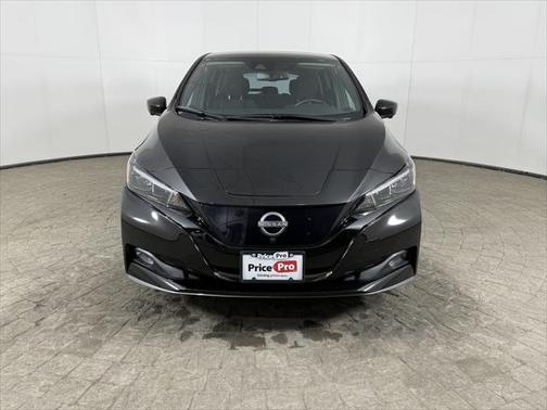 2023 Nissan Leaf SV PLUS 60 kWh