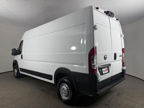Bright White Clearcoat 2026 RAM ProMaster 2500 Tradesman