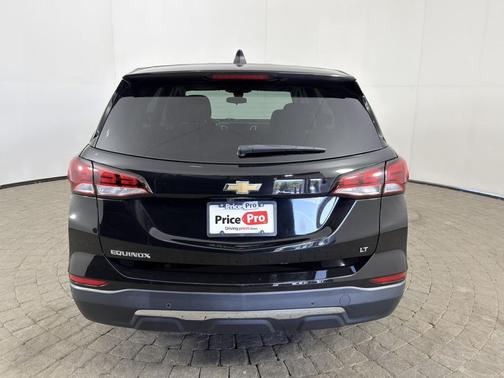 Mosaic Black Metallic 2022 Chevrolet Equinox 1LT