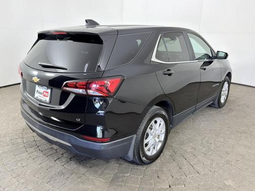 Mosaic Black Metallic 2022 Chevrolet Equinox 1LT