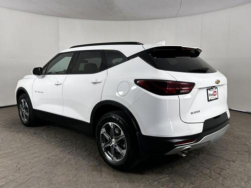 Summit White 2024 Chevrolet Blazer 2LT