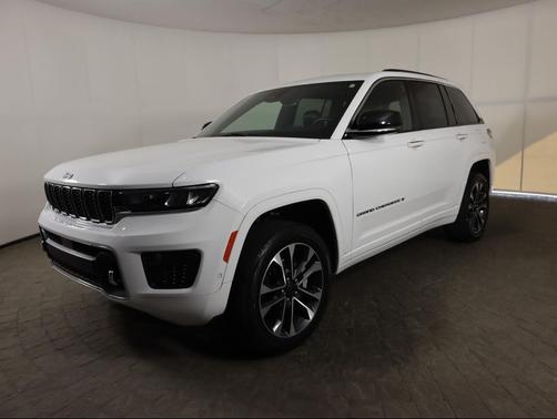 2022 Jeep Grand Cherokee Overland