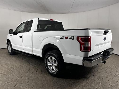 Oxford White 2019 Ford F-150 XL
