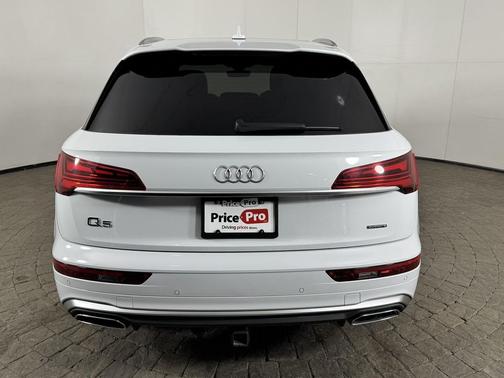 2024 Audi Q5 55 S line Premium Plus