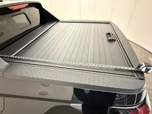 2023 Hyundai SANTA CRUZ NIGHT