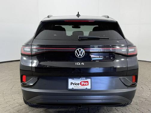Deep Black Pearl 2023 Volkswagen ID.4 Pro