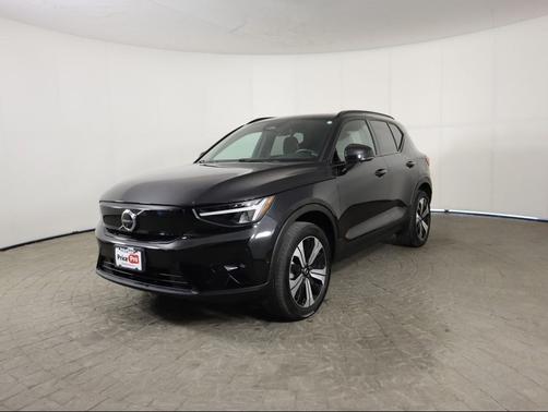 2023 Volvo XC40 Recharge Pure Electric Twin Plus