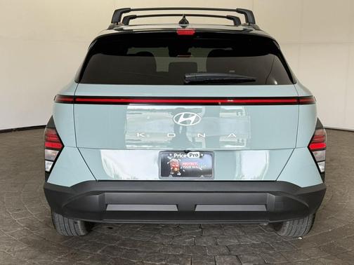 Mirage Green 2026 Hyundai KONA SEL Sport w/Cross Rails/HTD Seats