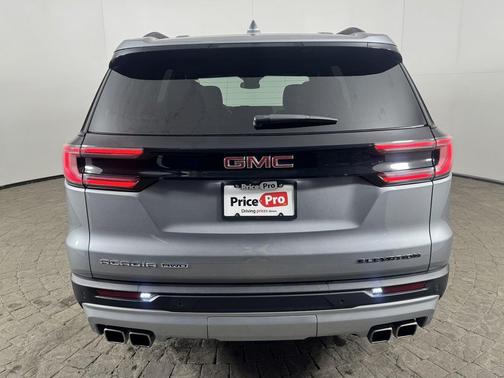 2024 GMC Acadia AWD Elevation
