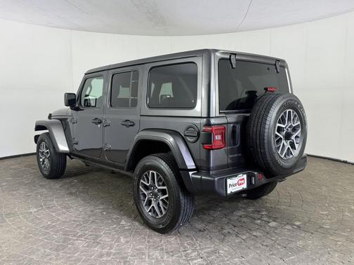 2025 Jeep Wrangler Sahara 4 Door 4x4