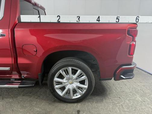 Radiant Red Tintcoat 2023 Chevrolet Silverado 1500 High Country