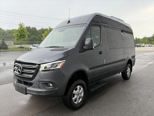 2022 Mercedes-Benz Sprinter 2500 Standard Roof