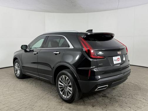 Stellar Black Metallic 2024 Cadillac XT4 Premium Luxury