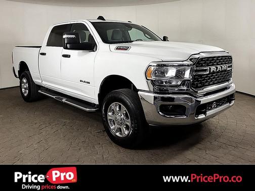 2024 RAM 2500 Big Horn Crew Cab 4x4 6'4' Box
