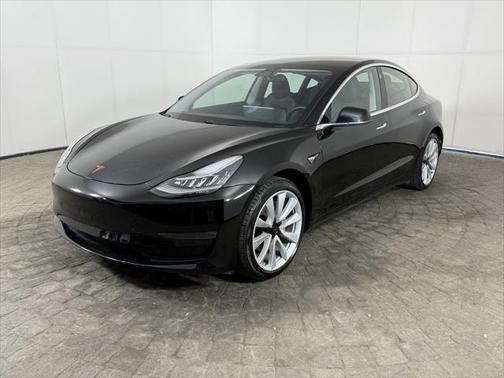 2019 Tesla Model 3 Long Range