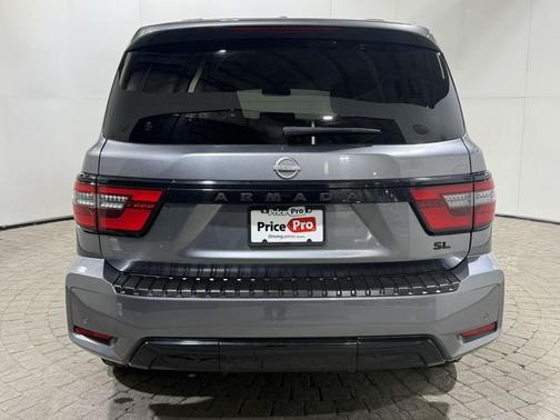 2024 Nissan Armada 4x4 SL w/Midnight Edition Pkg