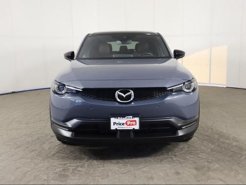 2022 Mazda MX-30 Premium Plus