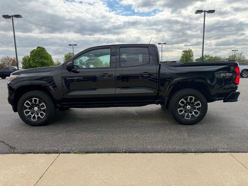 Black 2023 Chevrolet Colorado Z71