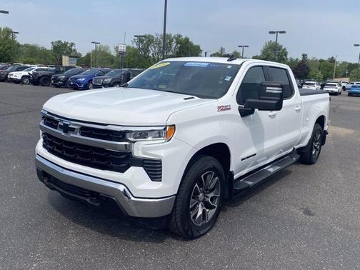 2024 Chevrolet Silverado 1500 LT