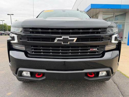 Black 2021 Chevrolet Silverado 1500 LT Trail Boss