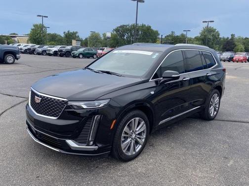 2025 Cadillac XT6 Premium Luxury FWD