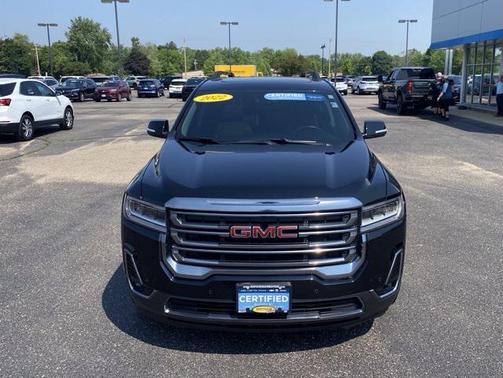 2022 GMC Acadia AWD AT4