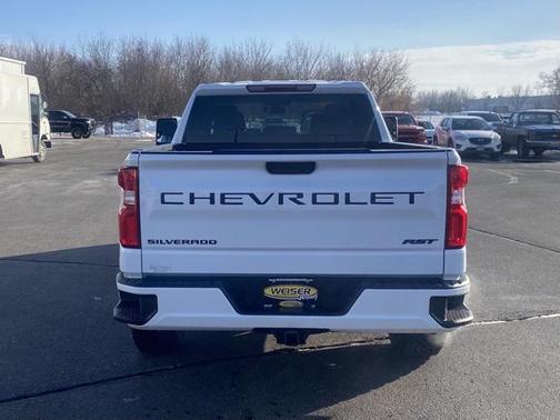 2022 Chevrolet Silverado 1500 RST