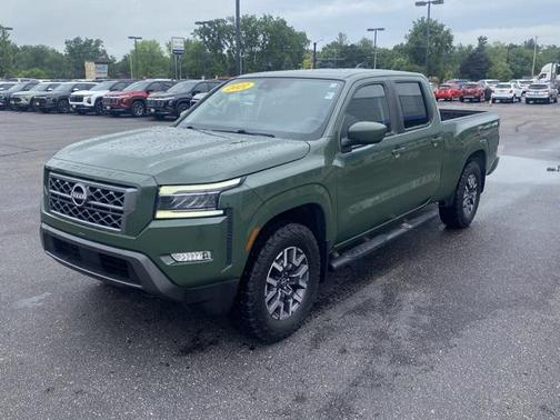 2022 Nissan Frontier SV