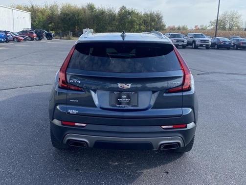 2019 Cadillac XT4 Premium Luxury