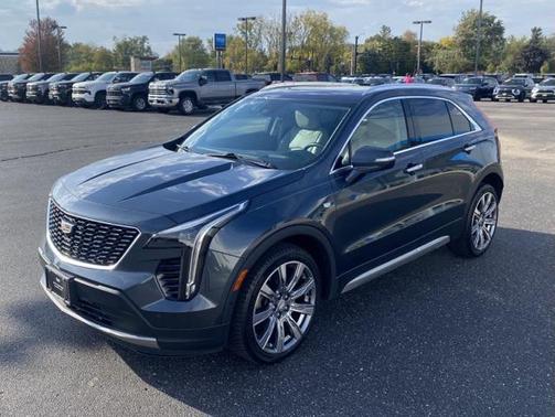 2019 Cadillac XT4 Premium Luxury