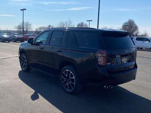 2023 Chevrolet Tahoe 4WD RST