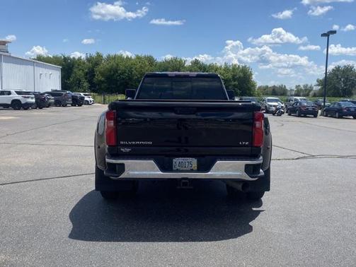 2022 Chevrolet Silverado 3500 LTZ