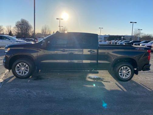 2022 Chevrolet Silverado 1500 RST