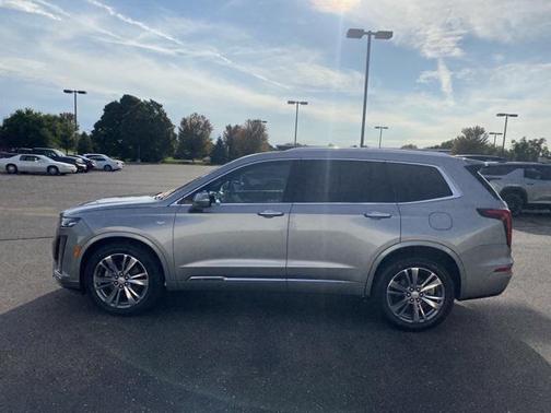 2025 Cadillac XT6 Premium Luxury AWD