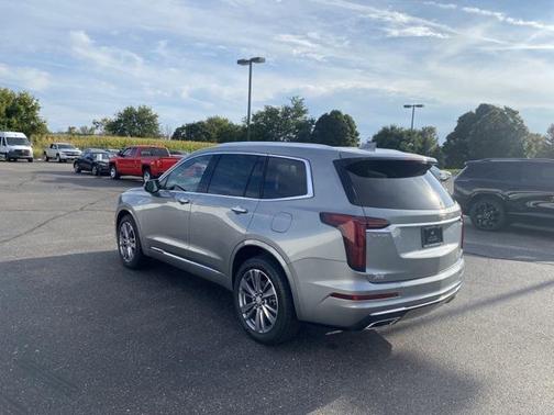 2025 Cadillac XT6 Premium Luxury AWD
