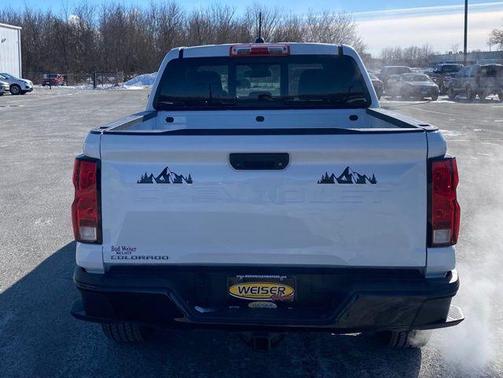 2023 Chevrolet Colorado WT