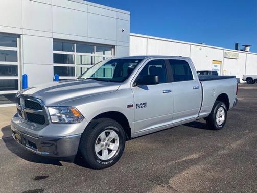 2017 RAM 1500 SLT
