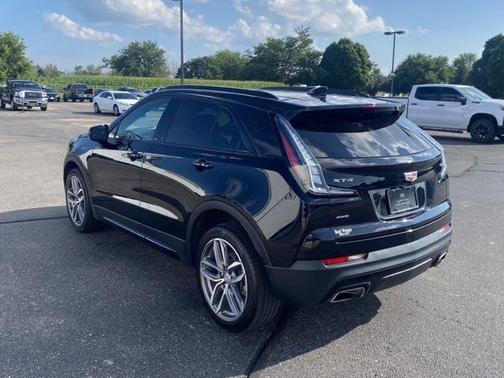 2023 Cadillac XT4 Sport