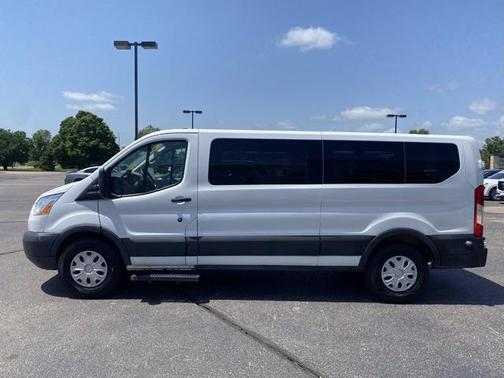 2017 Ford Transit-350 XLT