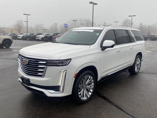 2023 Cadillac Escalade ESV Premium Luxury Platinum