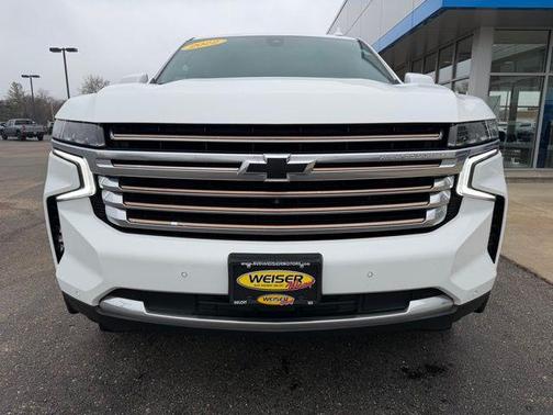 2022 Chevrolet Suburban 4WD High Country